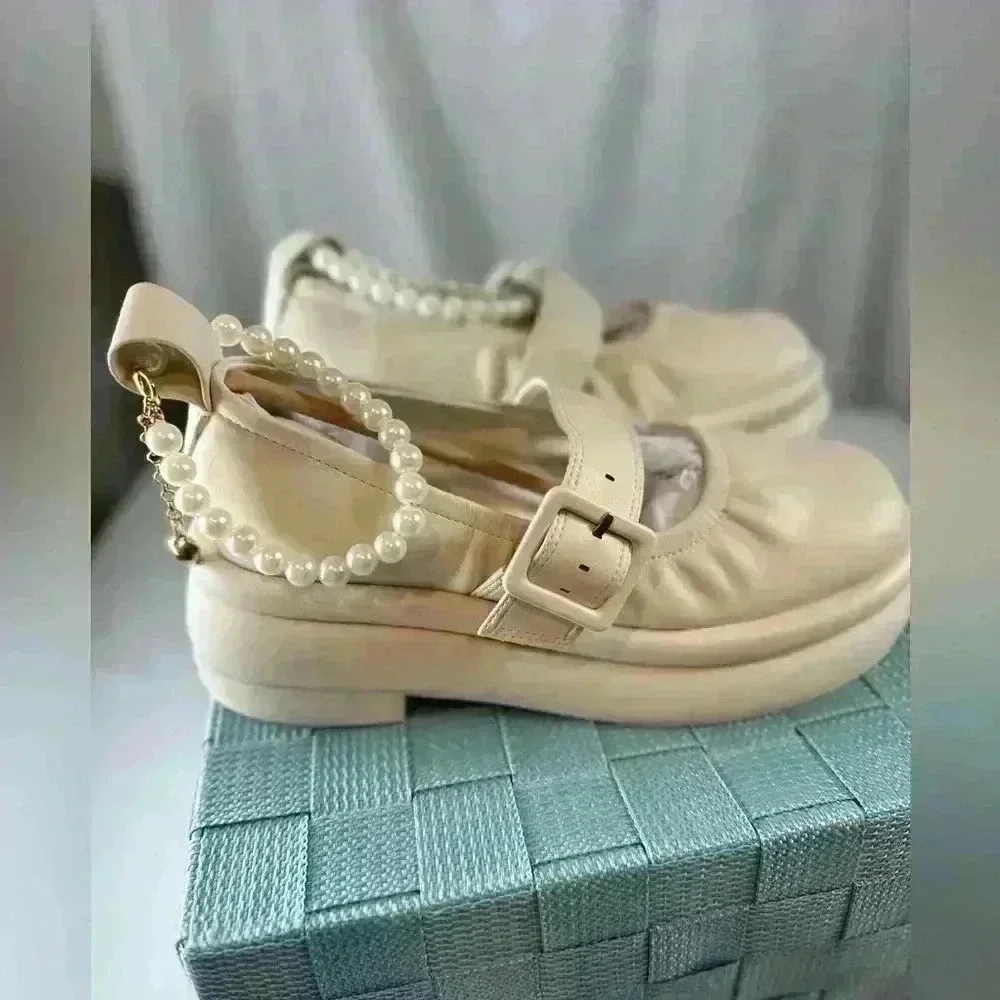 👑👑Charles & Keith Women's Chalk Nola Beaded Strap Platform Ivory Size 6.5